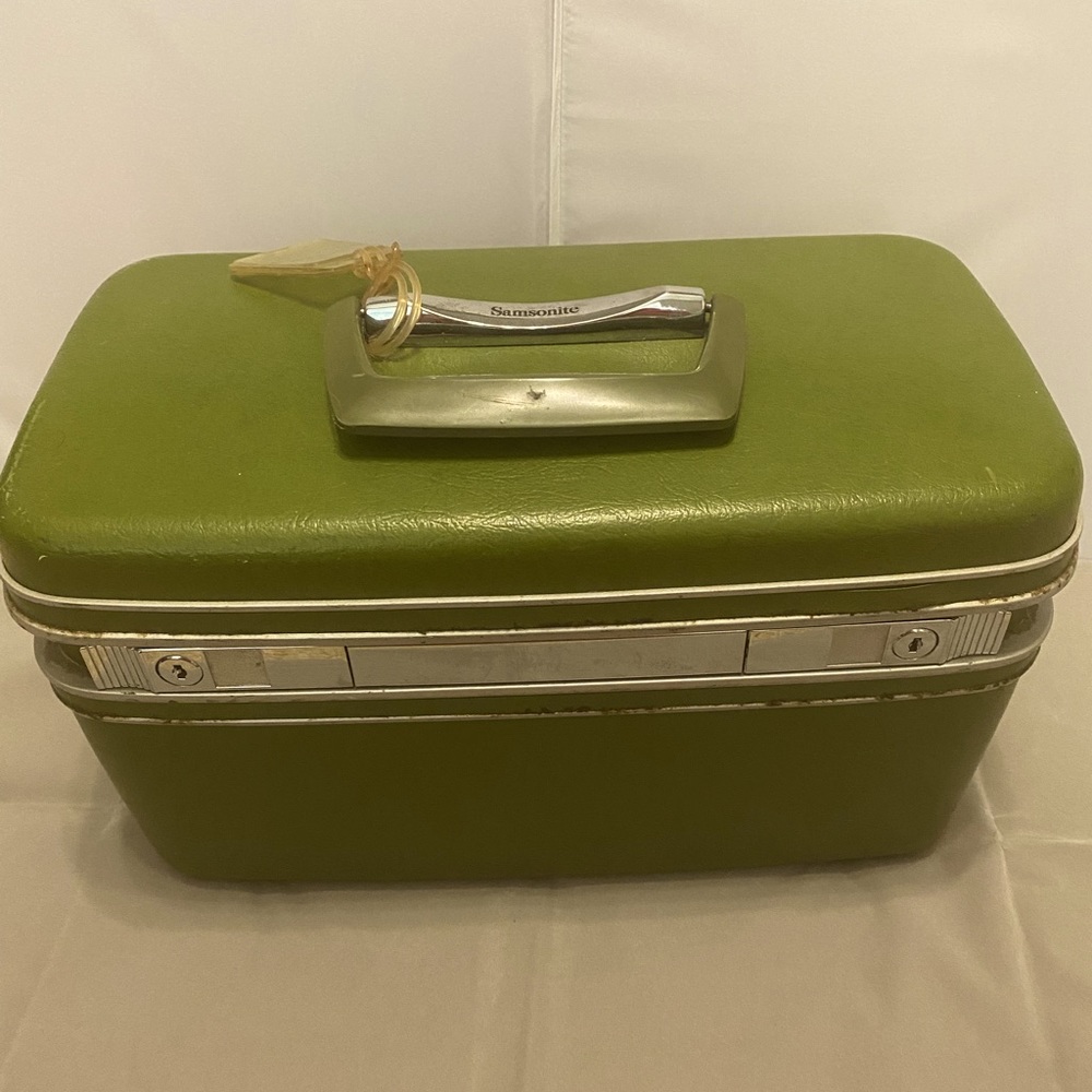 Vintage Green Makeup case